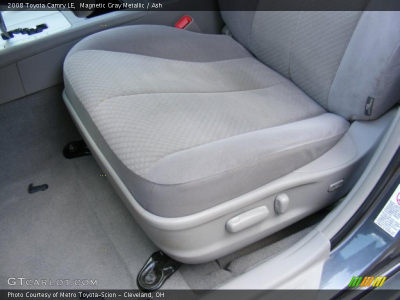 Magnetic Gray Metallic / Ash 2008 Toyota Camry LE