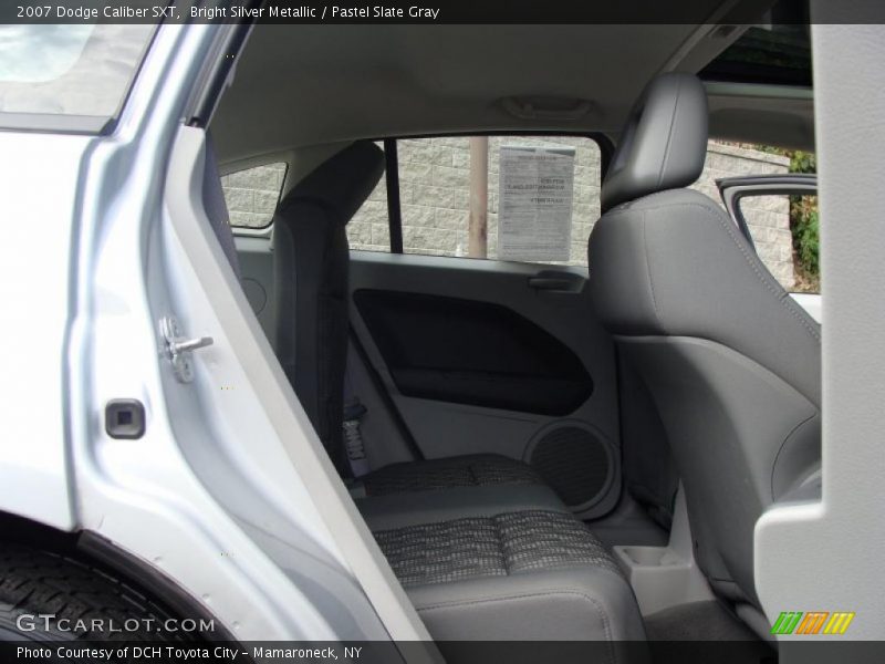 Bright Silver Metallic / Pastel Slate Gray 2007 Dodge Caliber SXT