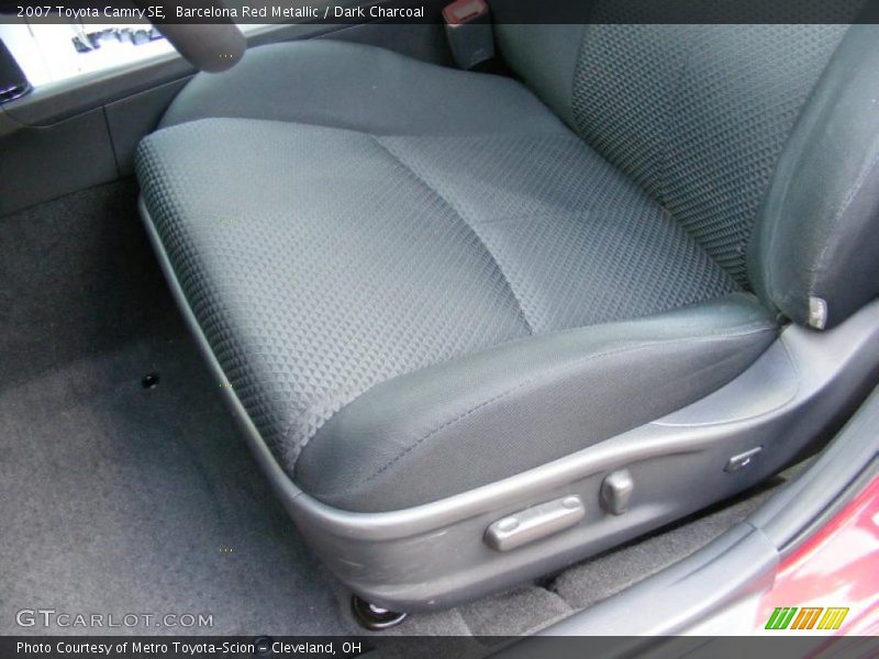 Barcelona Red Metallic / Dark Charcoal 2007 Toyota Camry SE