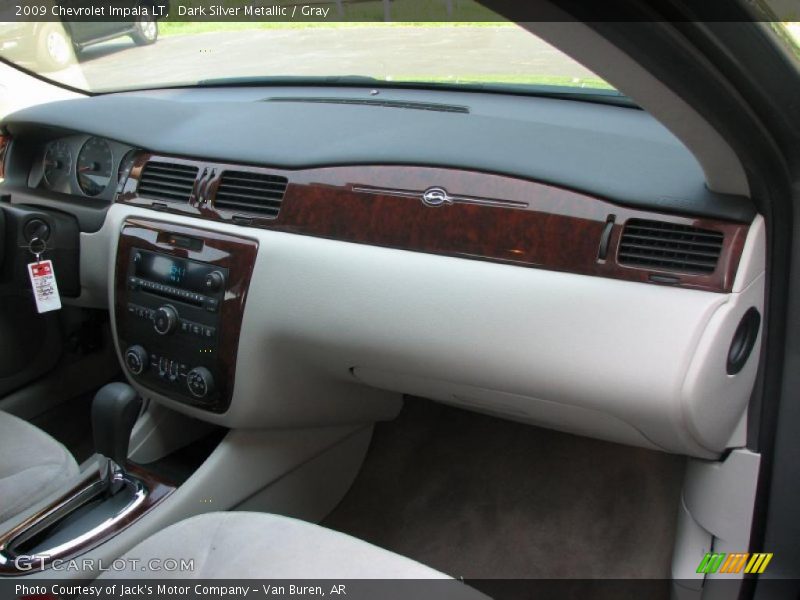 Dark Silver Metallic / Gray 2009 Chevrolet Impala LT