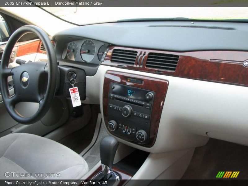 Dark Silver Metallic / Gray 2009 Chevrolet Impala LT