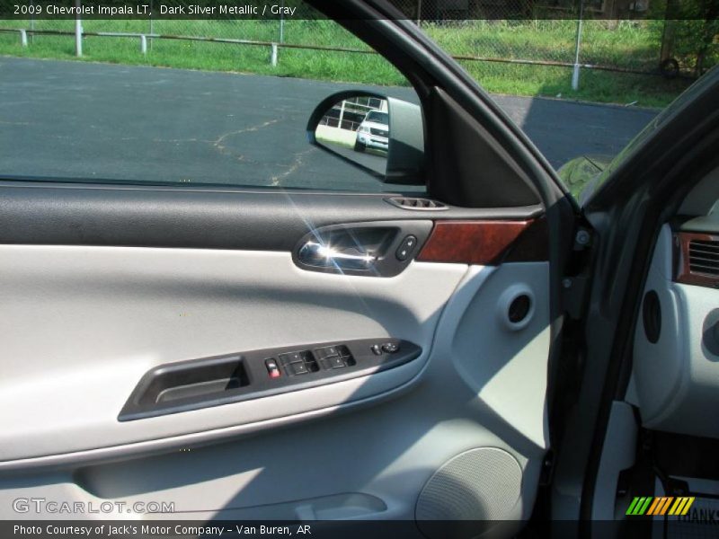 Dark Silver Metallic / Gray 2009 Chevrolet Impala LT