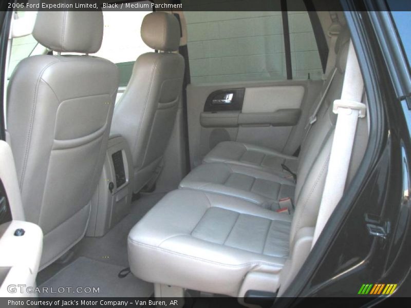 Black / Medium Parchment 2006 Ford Expedition Limited