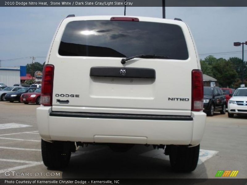 Stone White / Dark Slate Gray/Light Slate Gray 2010 Dodge Nitro Heat