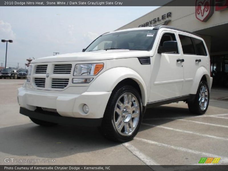 Stone White / Dark Slate Gray/Light Slate Gray 2010 Dodge Nitro Heat