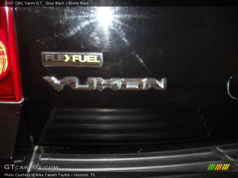 Onyx Black / Ebony Black 2007 GMC Yukon SLT