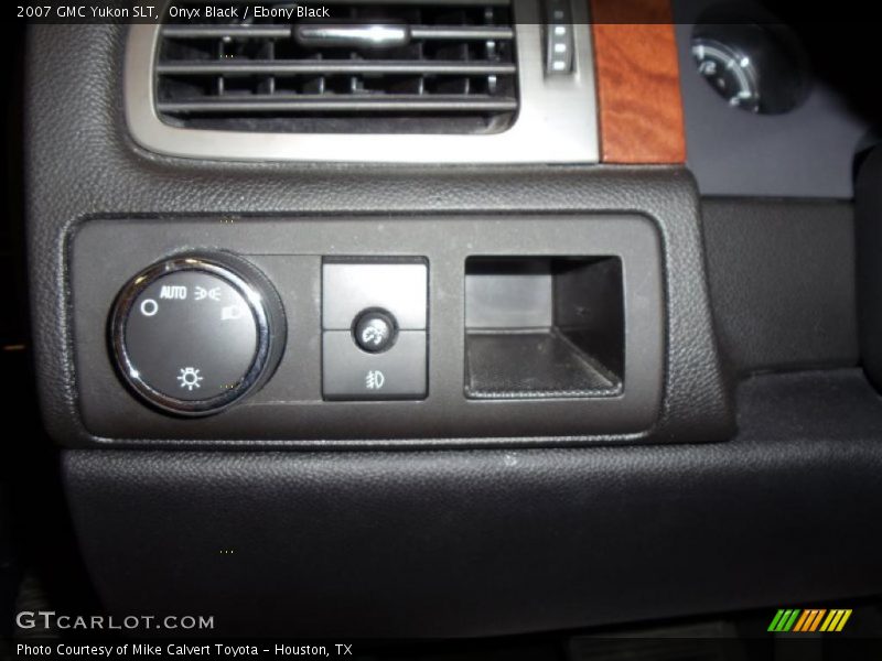 Onyx Black / Ebony Black 2007 GMC Yukon SLT
