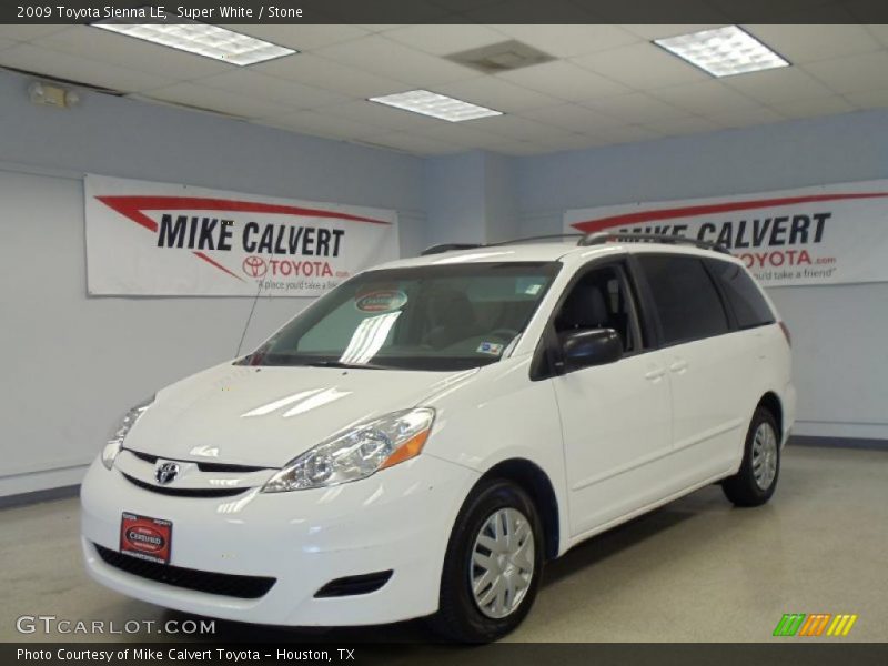 Super White / Stone 2009 Toyota Sienna LE