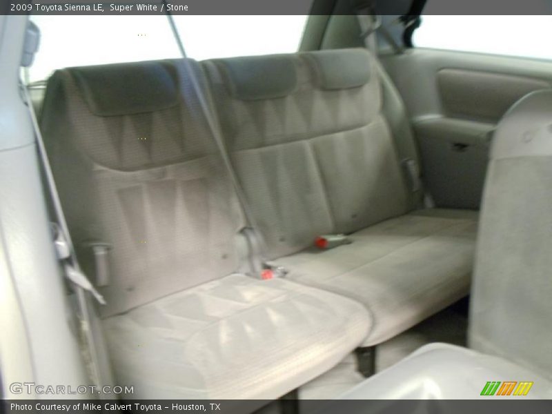Super White / Stone 2009 Toyota Sienna LE