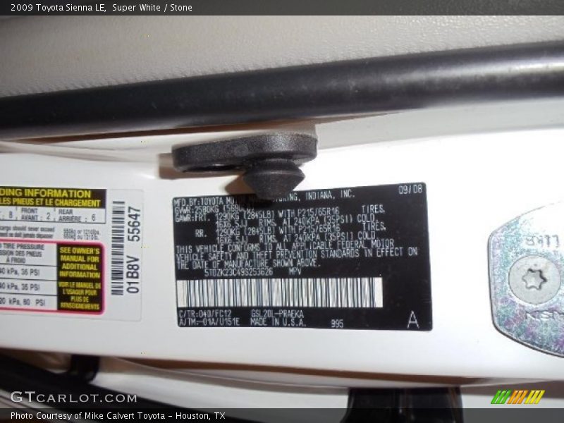 Super White / Stone 2009 Toyota Sienna LE
