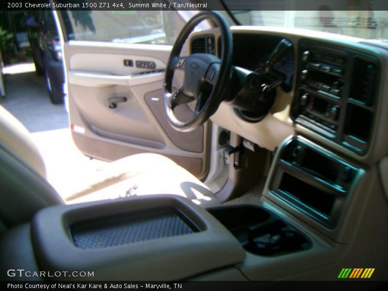 Summit White / Tan/Neutral 2003 Chevrolet Suburban 1500 Z71 4x4