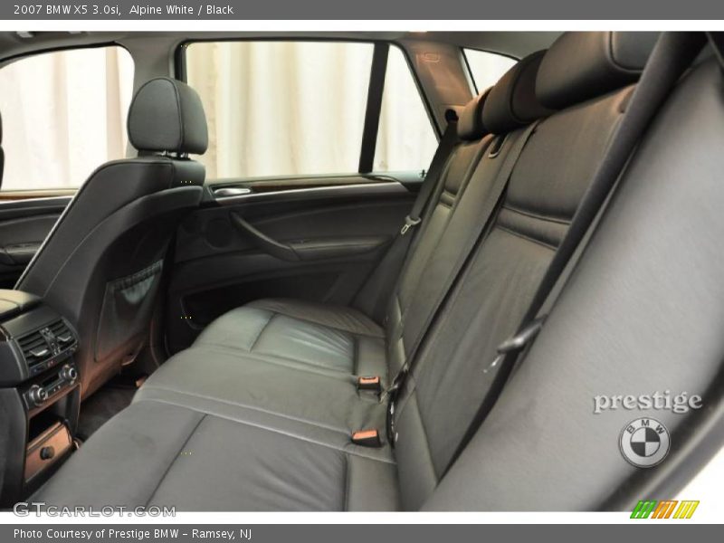 Alpine White / Black 2007 BMW X5 3.0si