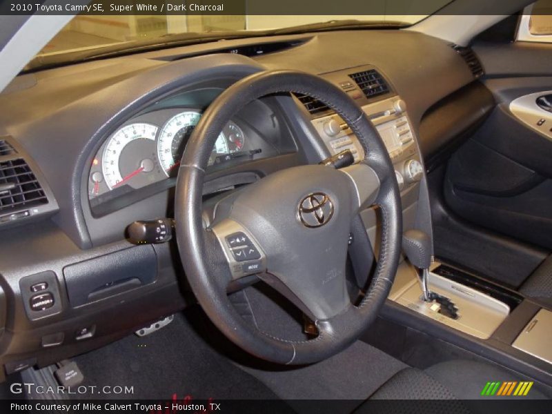Super White / Dark Charcoal 2010 Toyota Camry SE