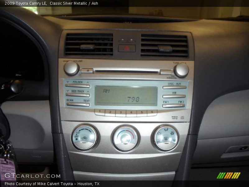 Classic Silver Metallic / Ash 2009 Toyota Camry LE