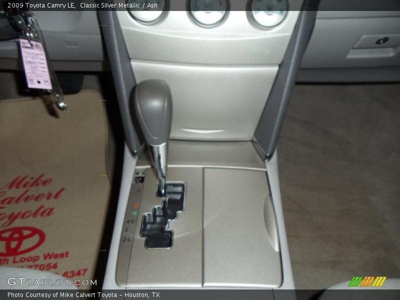 Classic Silver Metallic / Ash 2009 Toyota Camry LE