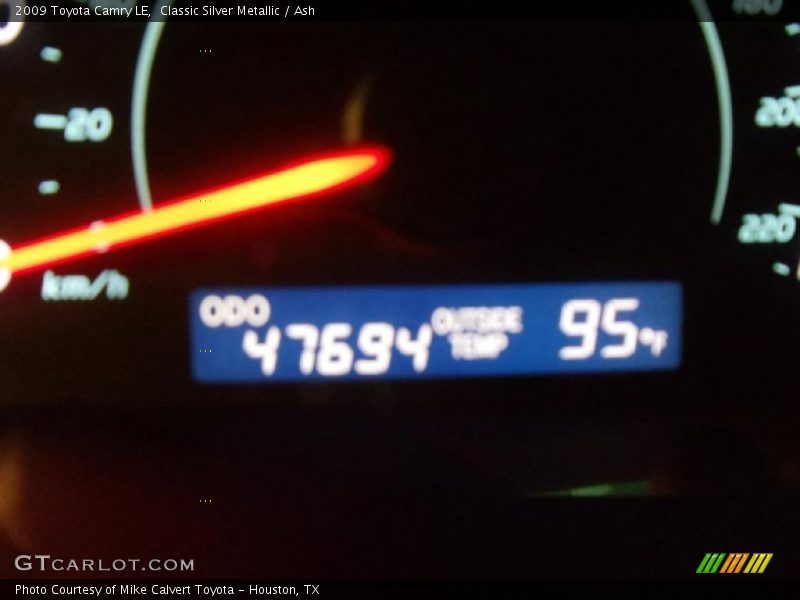 Classic Silver Metallic / Ash 2009 Toyota Camry LE