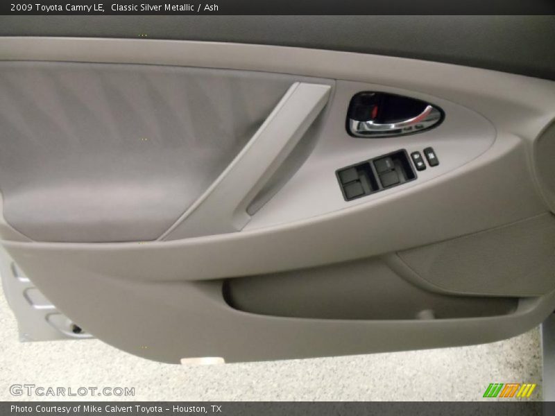 Classic Silver Metallic / Ash 2009 Toyota Camry LE