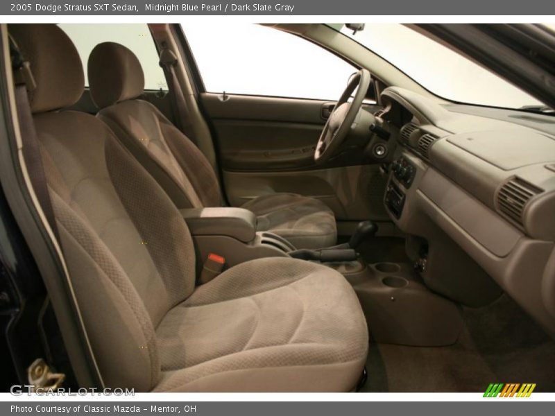 Midnight Blue Pearl / Dark Slate Gray 2005 Dodge Stratus SXT Sedan