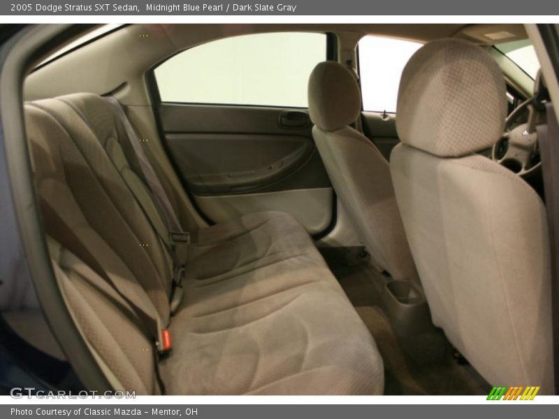 Midnight Blue Pearl / Dark Slate Gray 2005 Dodge Stratus SXT Sedan