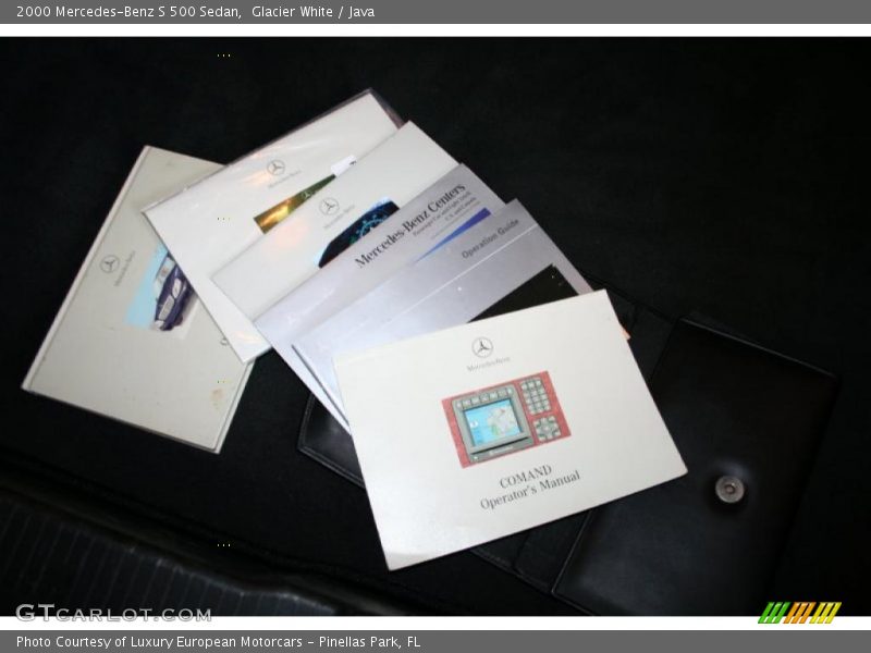 Glacier White / Java 2000 Mercedes-Benz S 500 Sedan