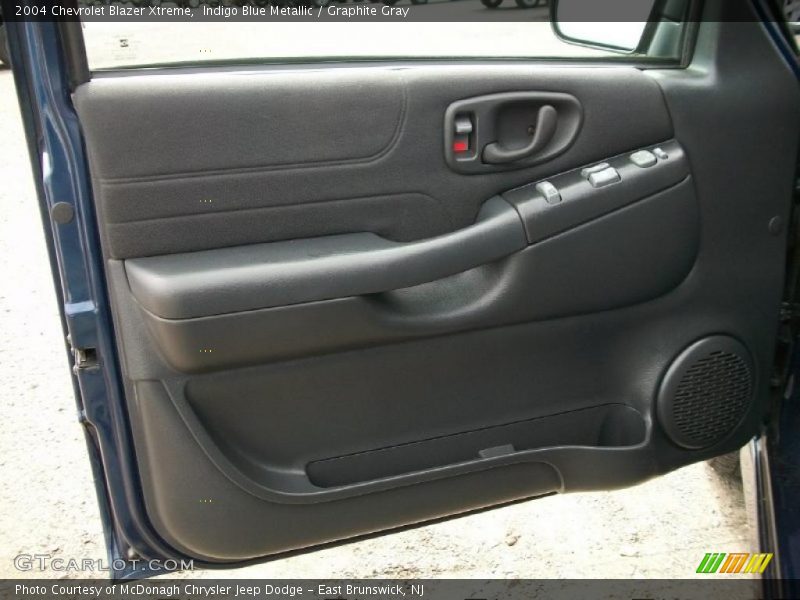 Indigo Blue Metallic / Graphite Gray 2004 Chevrolet Blazer Xtreme