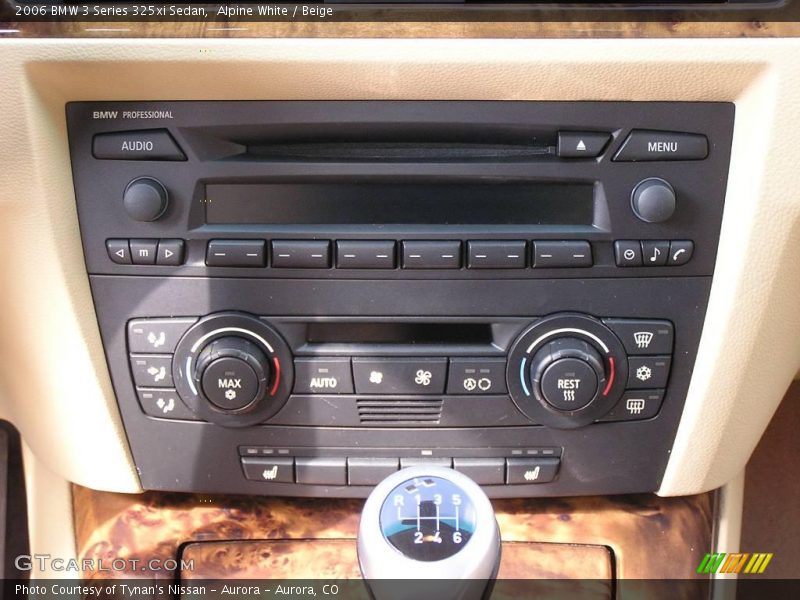 Alpine White / Beige 2006 BMW 3 Series 325xi Sedan