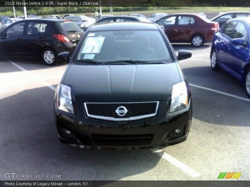 Super Black / Charcoal 2010 Nissan Sentra 2.0 SR