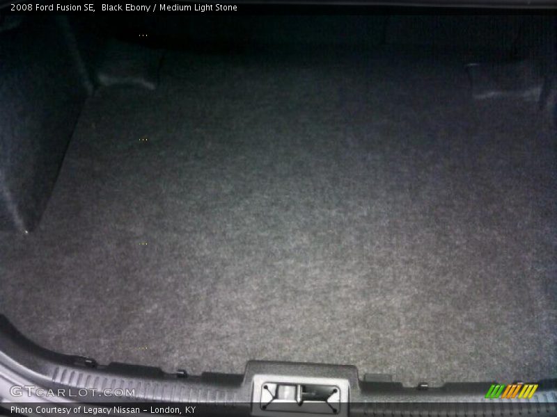 Black Ebony / Medium Light Stone 2008 Ford Fusion SE