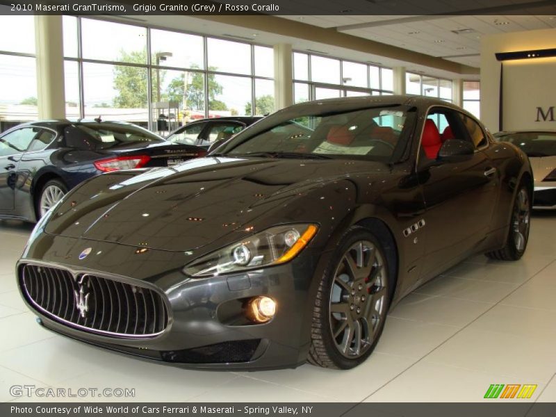 Grigio Granito (Grey) / Rosso Corallo 2010 Maserati GranTurismo