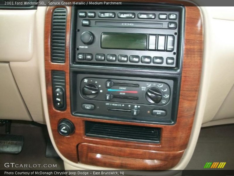 Spruce Green Metallic / Medium Parchment 2001 Ford Windstar SEL