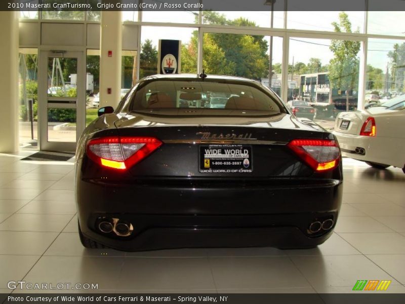 Grigio Granito (Grey) / Rosso Corallo 2010 Maserati GranTurismo