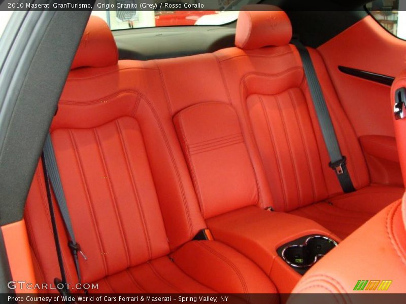 Grigio Granito (Grey) / Rosso Corallo 2010 Maserati GranTurismo