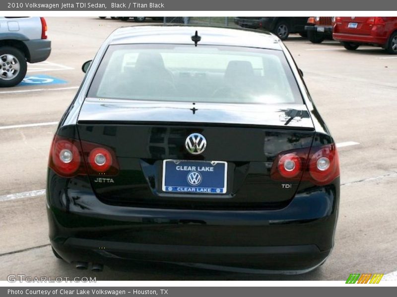Black / Titan Black 2010 Volkswagen Jetta TDI Sedan