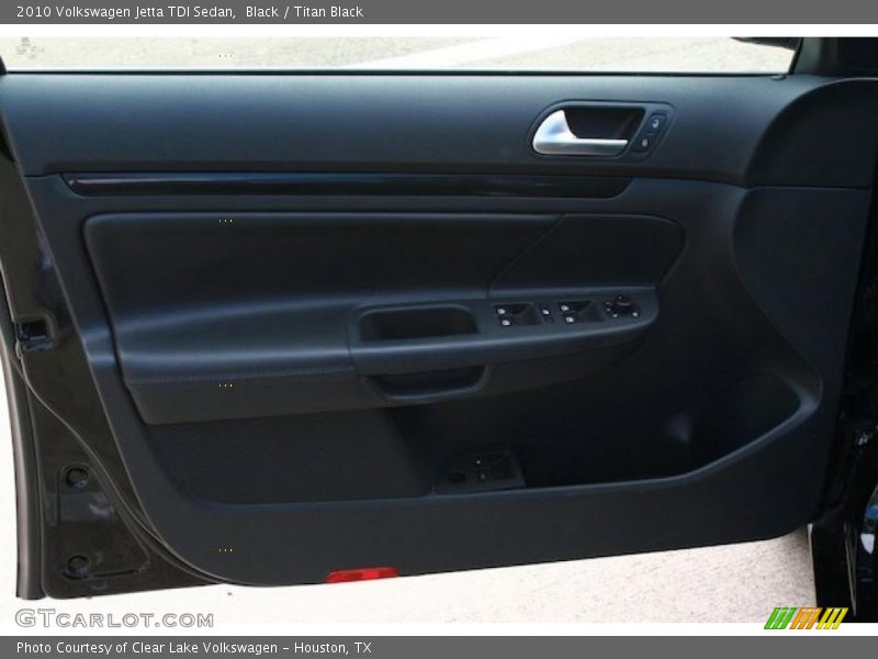 Black / Titan Black 2010 Volkswagen Jetta TDI Sedan