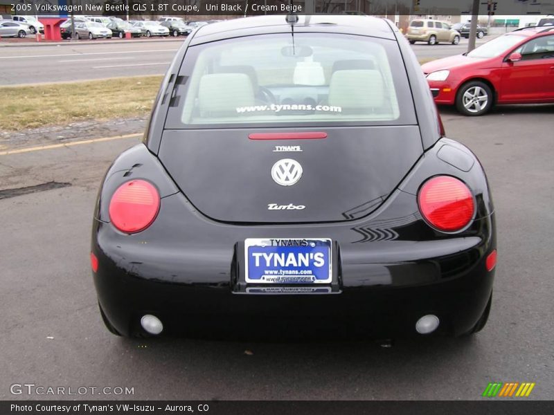Uni Black / Cream Beige 2005 Volkswagen New Beetle GLS 1.8T Coupe