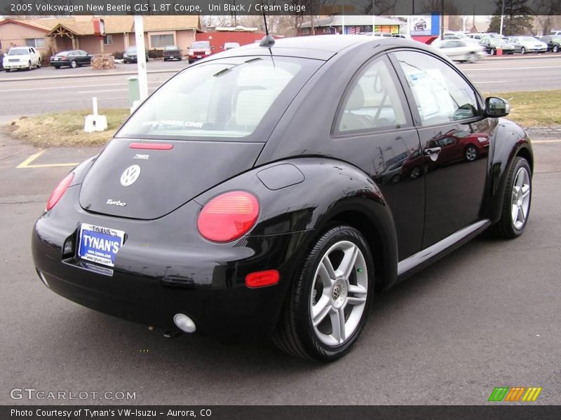 Uni Black / Cream Beige 2005 Volkswagen New Beetle GLS 1.8T Coupe