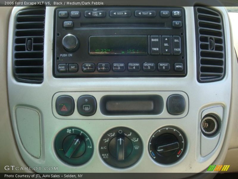 Black / Medium/Dark Pebble 2006 Ford Escape XLT V6
