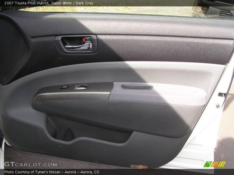Super White / Dark Gray 2007 Toyota Prius Hybrid