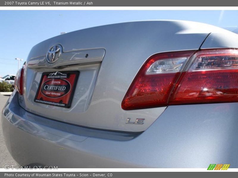 Titanium Metallic / Ash 2007 Toyota Camry LE V6