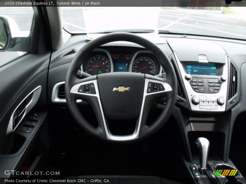Summit White / Jet Black 2010 Chevrolet Equinox LT