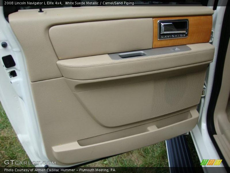 White Suede Metallic / Camel/Sand Piping 2008 Lincoln Navigator L Elite 4x4