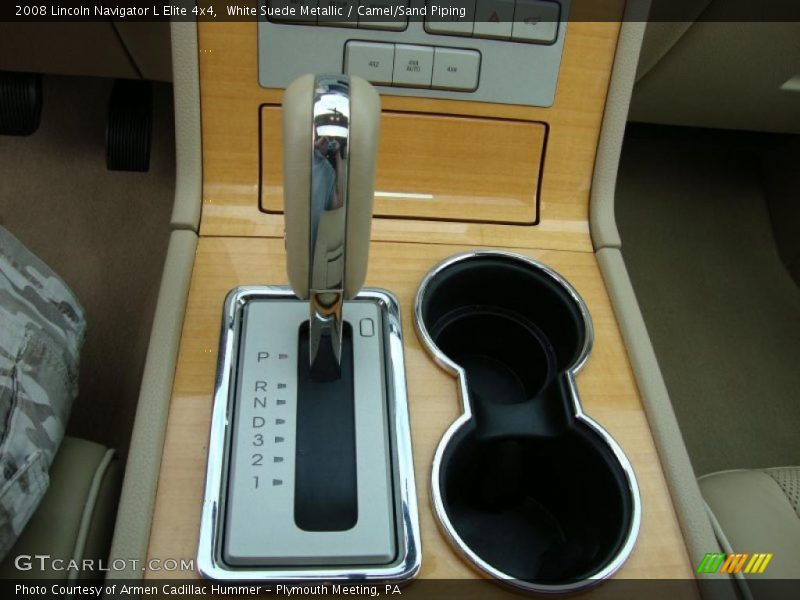 White Suede Metallic / Camel/Sand Piping 2008 Lincoln Navigator L Elite 4x4