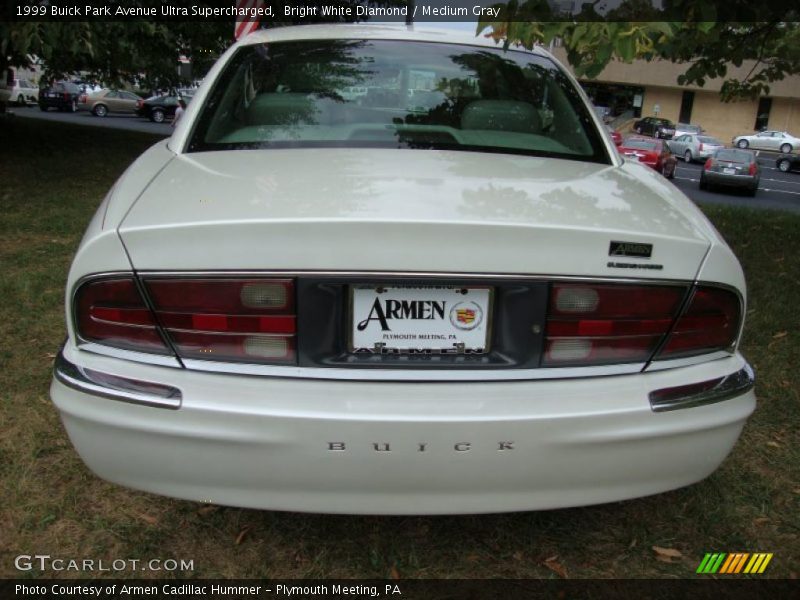 Bright White Diamond / Medium Gray 1999 Buick Park Avenue Ultra Supercharged