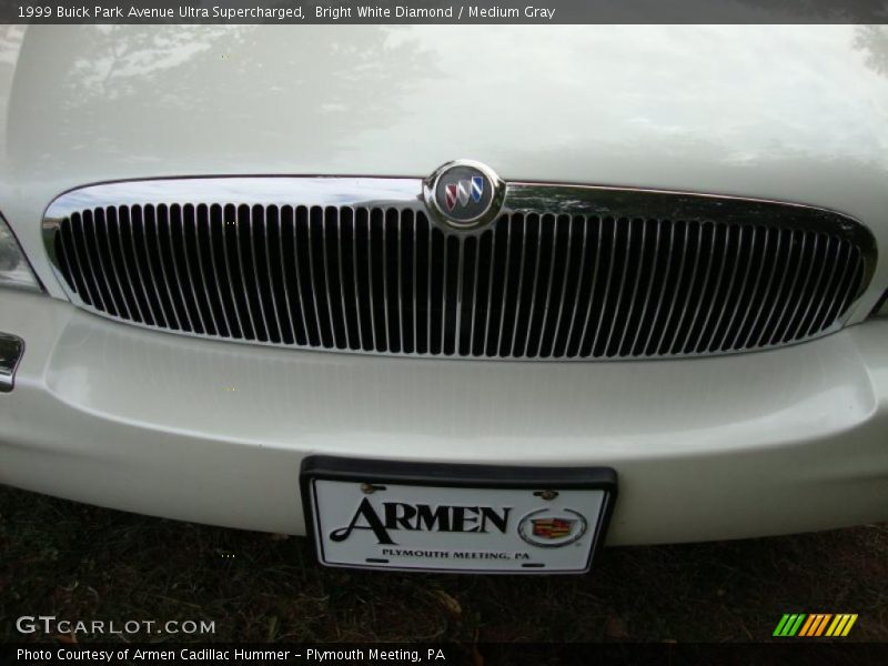 Bright White Diamond / Medium Gray 1999 Buick Park Avenue Ultra Supercharged