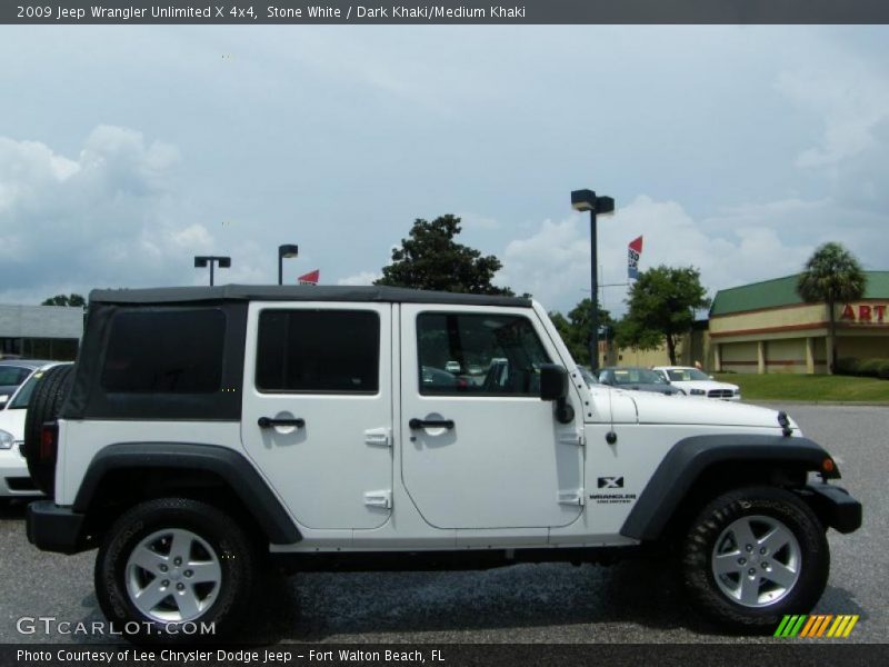 Stone White / Dark Khaki/Medium Khaki 2009 Jeep Wrangler Unlimited X 4x4