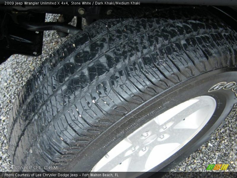Stone White / Dark Khaki/Medium Khaki 2009 Jeep Wrangler Unlimited X 4x4