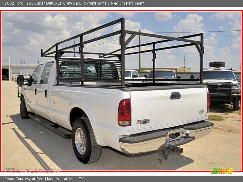 Oxford White / Medium Parchment 2002 Ford F250 Super Duty XLT Crew Cab