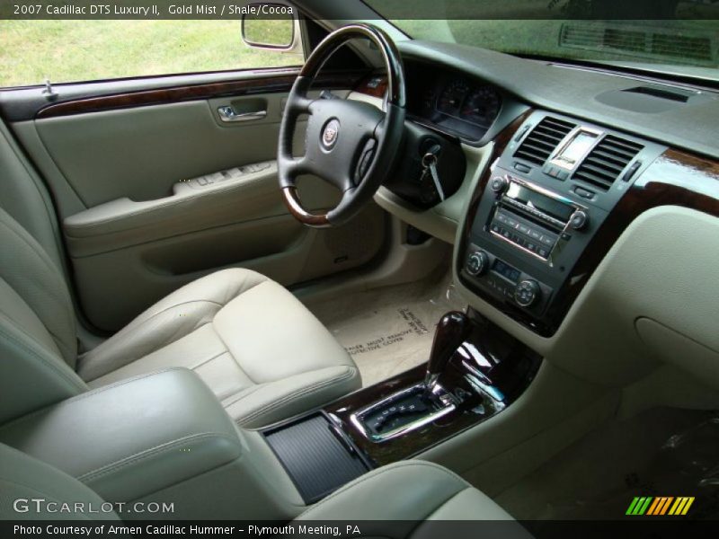 Gold Mist / Shale/Cocoa 2007 Cadillac DTS Luxury II