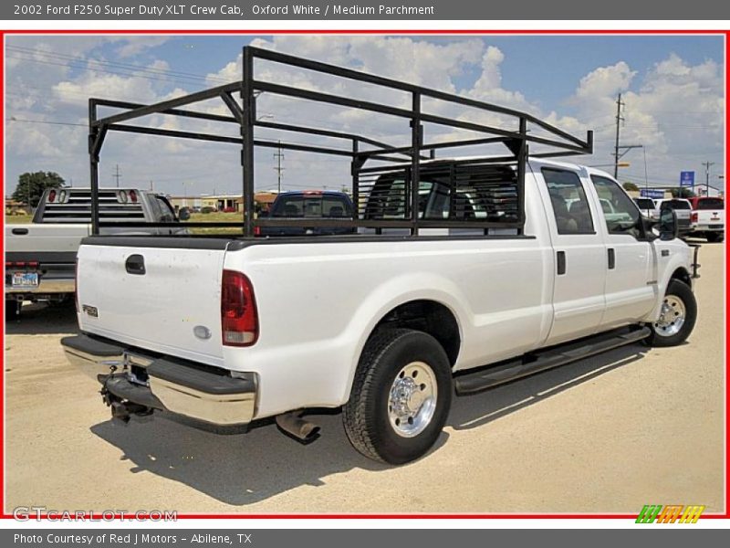 Oxford White / Medium Parchment 2002 Ford F250 Super Duty XLT Crew Cab