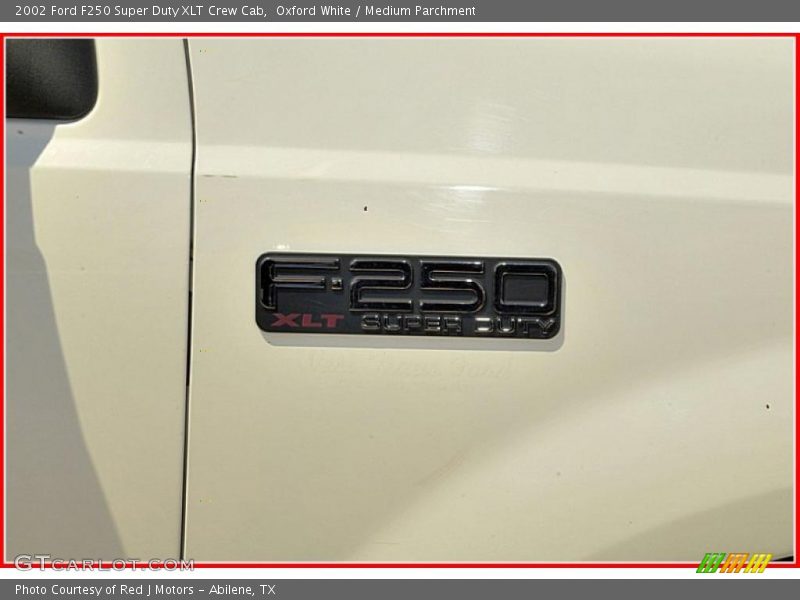 Oxford White / Medium Parchment 2002 Ford F250 Super Duty XLT Crew Cab